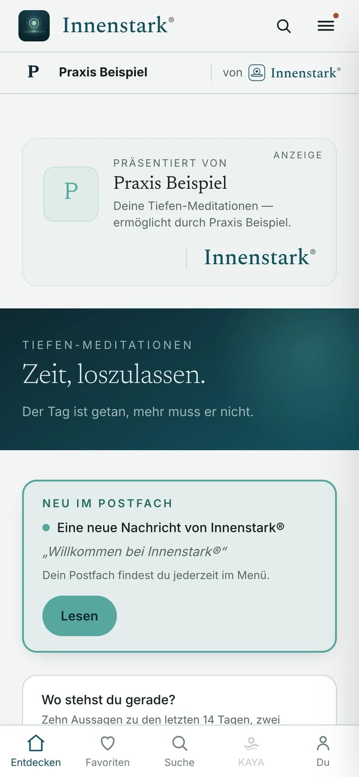 Startseite der App mit der Leiste Praxis Beispiel von Innenstark und der Karte Präsentiert von Praxis Beispiel